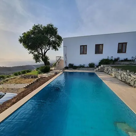 Village House Awsome Seaview, Organic Garden & Pool Holiday home