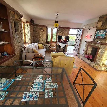 Holiday home Village House Awsome Seaview, Organic Garden & Pool